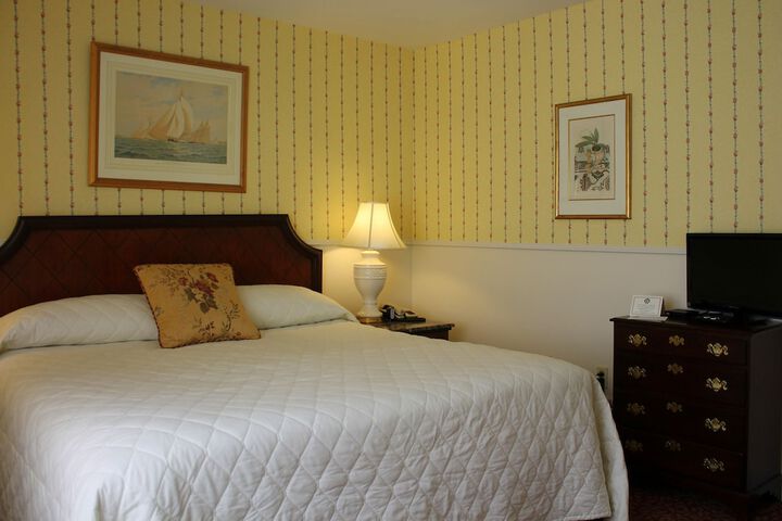 Room 127 of 156