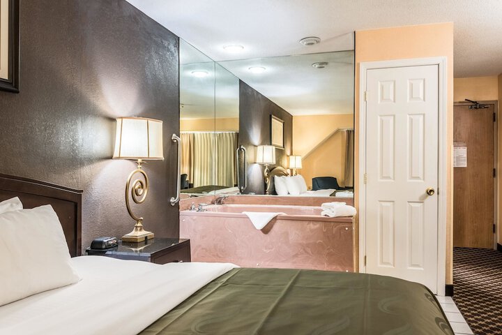 Room 22 of 57