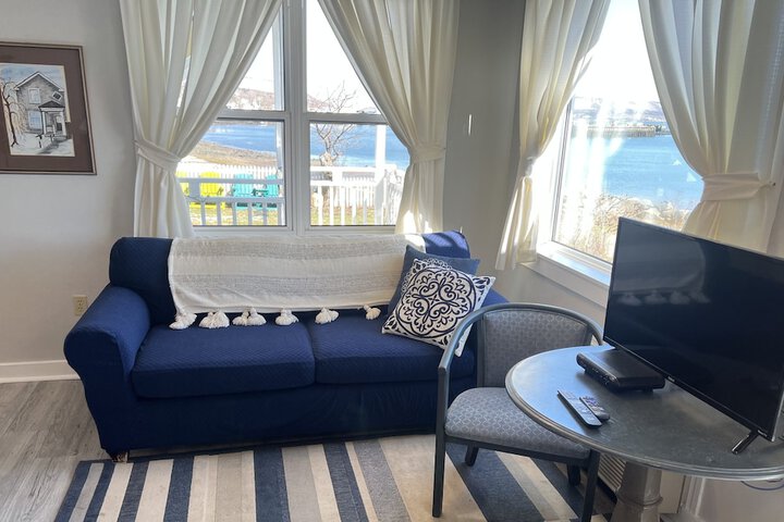 Come From Away B & B Inn