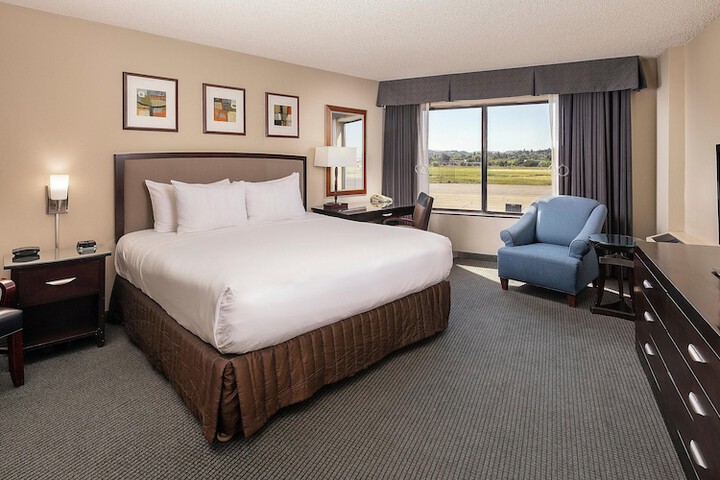 Concord Plaza Hotel