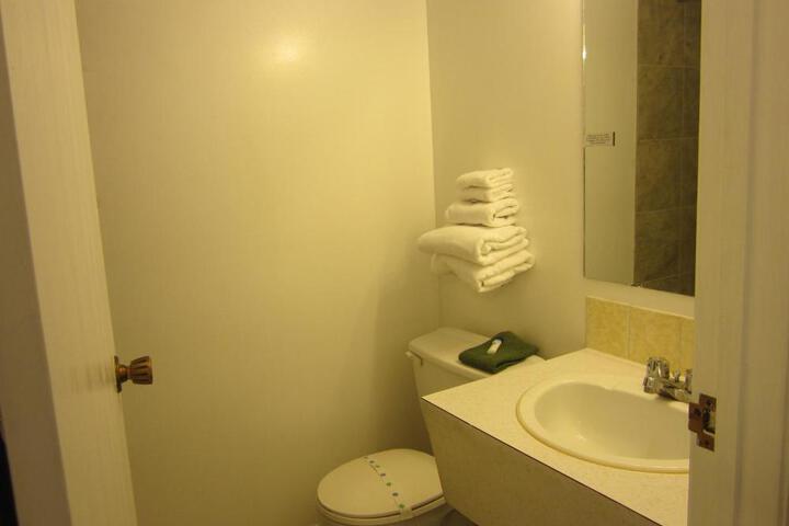Room 17 of 21