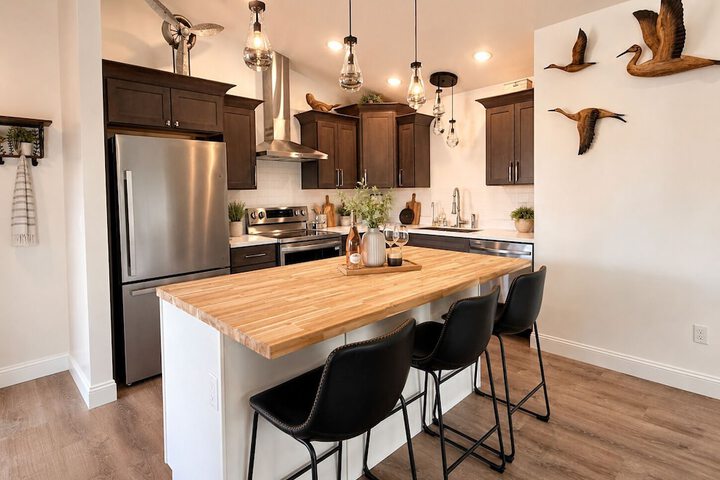 Kodiak Suites