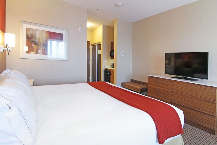 Room 36 of 85