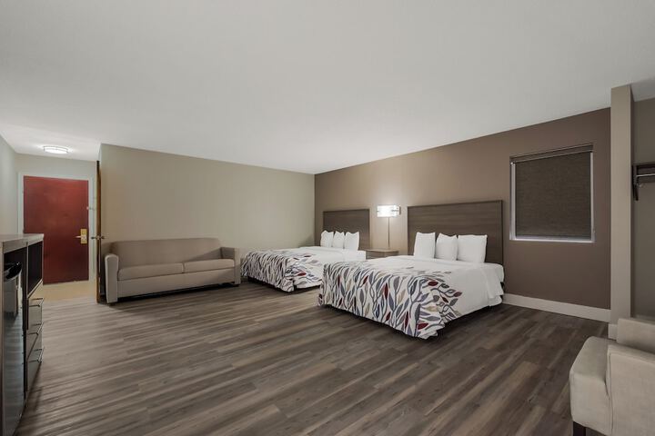 Red Roof Inn & Suites Vineland - Buena