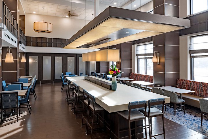 Hampton Inn & Suites by Hilton Halifax - Dartmouth