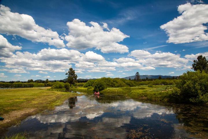 Bend-Sunriver Camping Resort 24 ft. Yurt 12