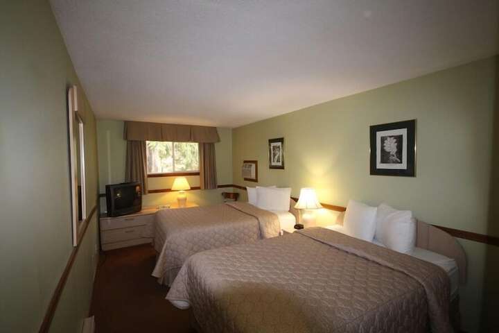 Room 20 of 34