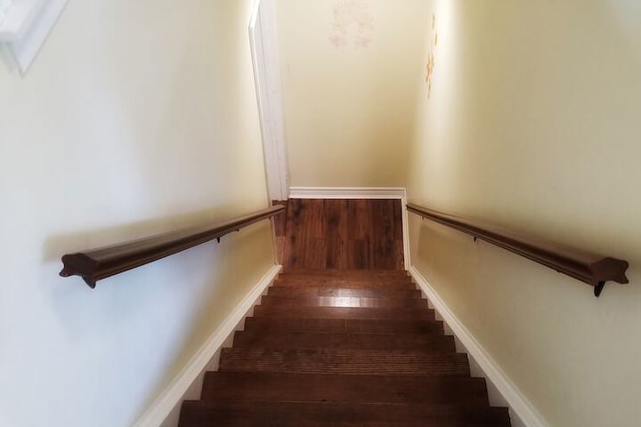 Room 25 of 46