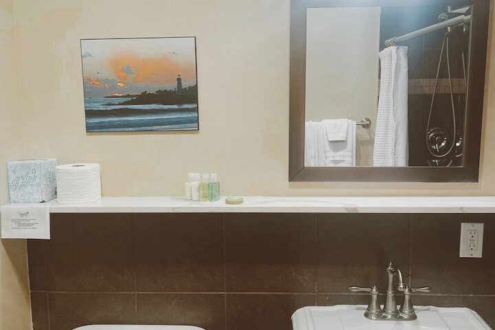 Room 9 of 23