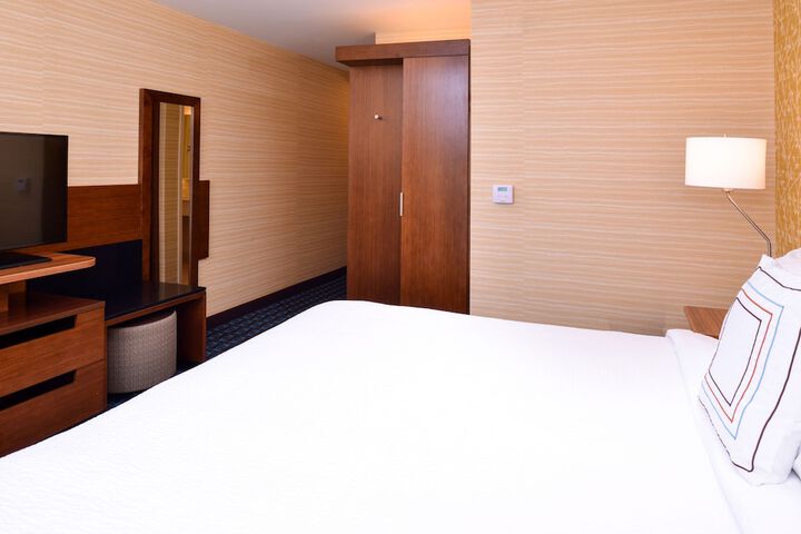 Room 26 of 63