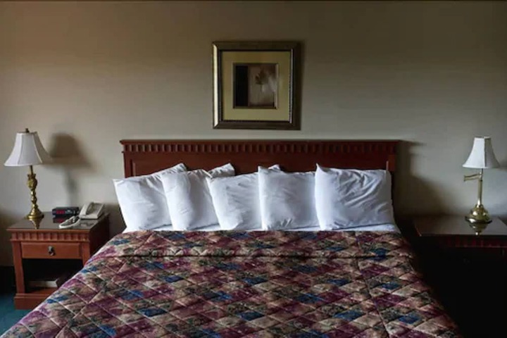 Room 9 of 59
