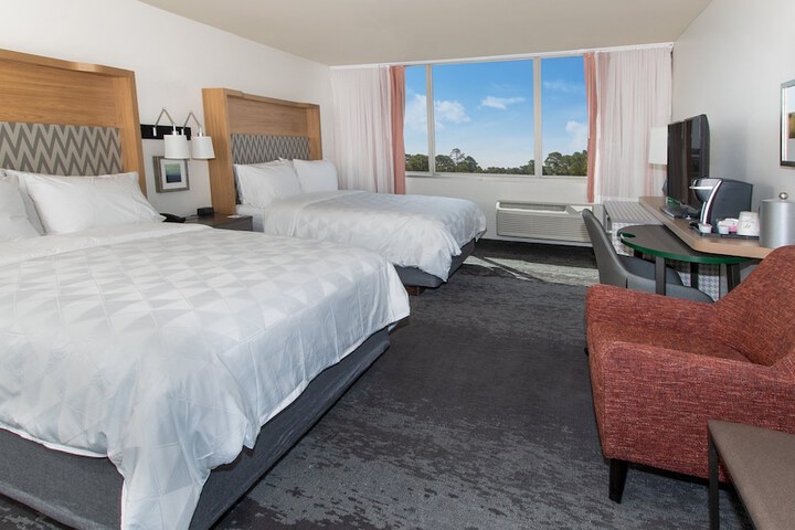 Room 36 of 116