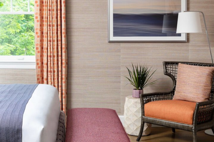 The Sydney The Edgartown Collection