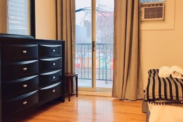 Room 13 of 25