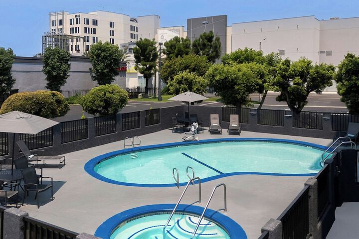 Fairfield Inn & Suites Anaheim North / Buena Park.
