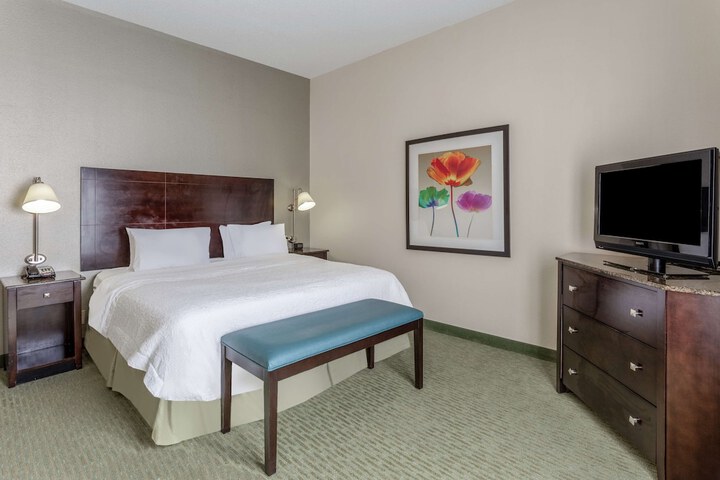 Room 14 of 22