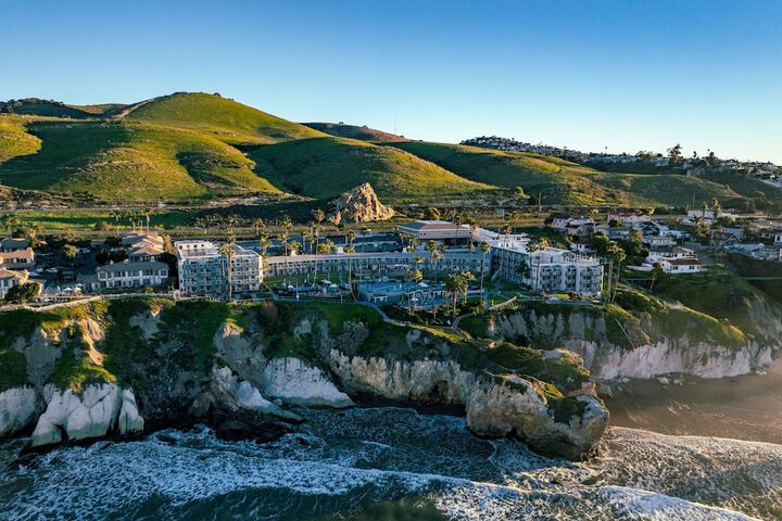 SeaCrest OceanFront Hotel