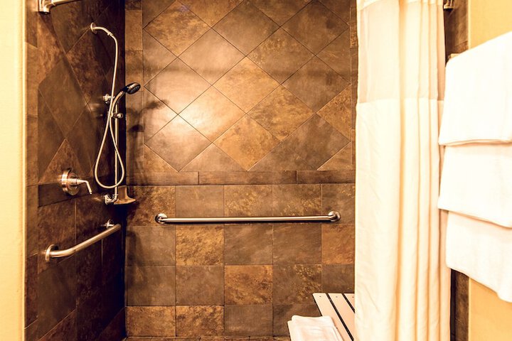 La Quinta Inn & Suites by Wyndham Marble Falls