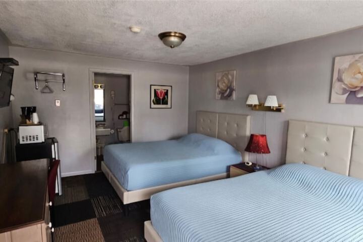 Room 37 of 115