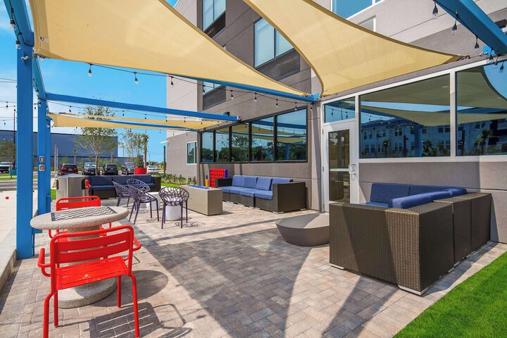 Terrace/Patio 44 of 45