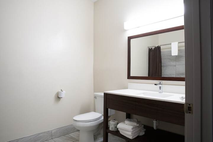 Room 25 of 35