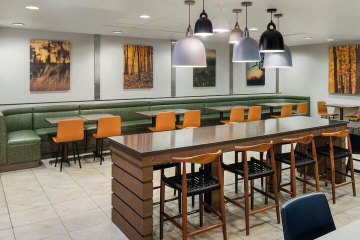 Fairfield Inn & Suites by Marriott Denver Aurora / Parker