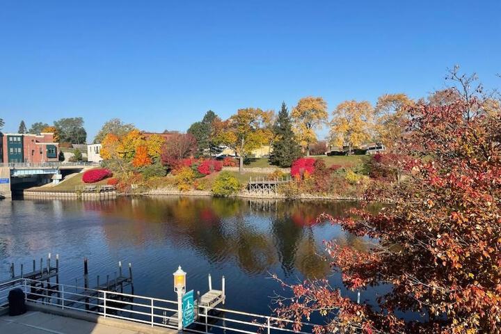 Manistee Inn & Marina