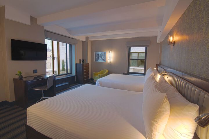 Room 46 of 81