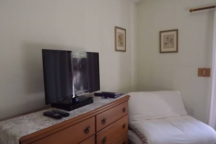 Room 43 of 74