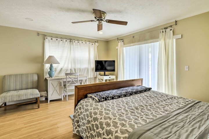 Apollo Beach Waterfront Retreat w / Boat Dock!