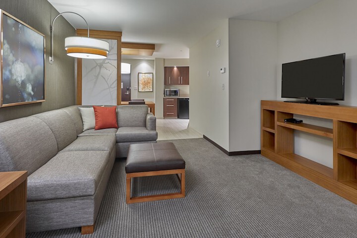 Room 19 of 43