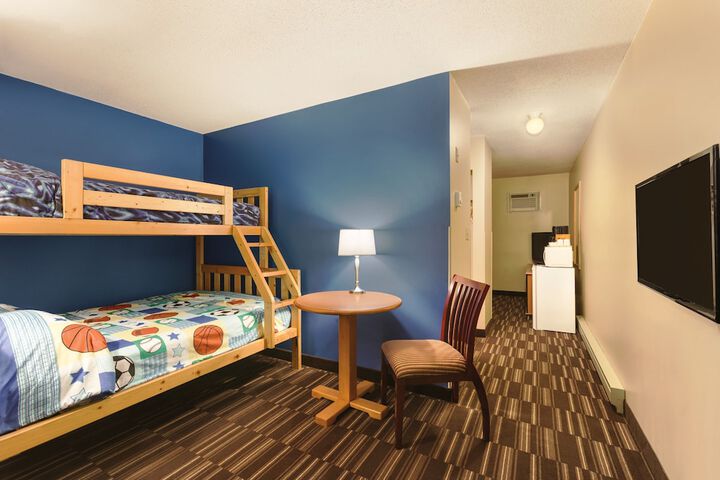 Days Inn by Wyndham Nanaimo