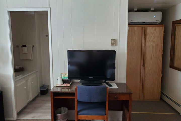 Delta Accommodations-Alaska Country Inn