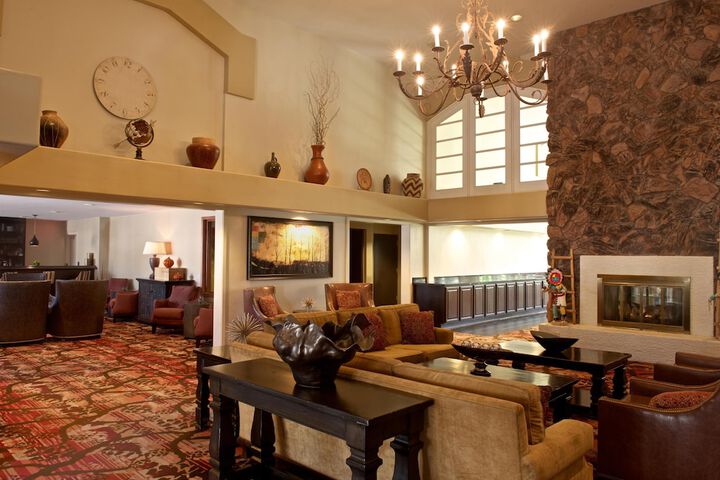 Embassy Suites by Hilton Flagstaff