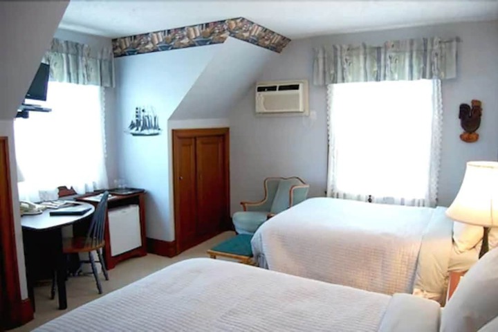 Room 87 of 183