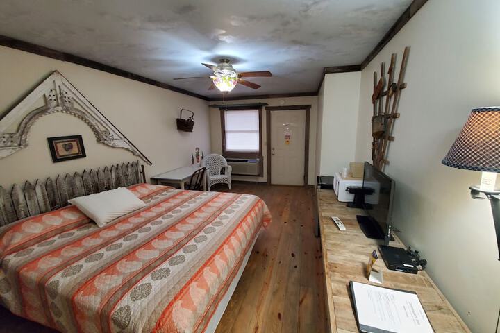 Room 12 of 55