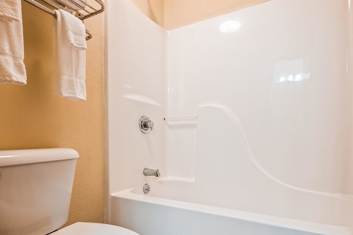 Room 20 of 23
