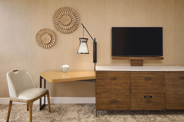 Room 42 of 89