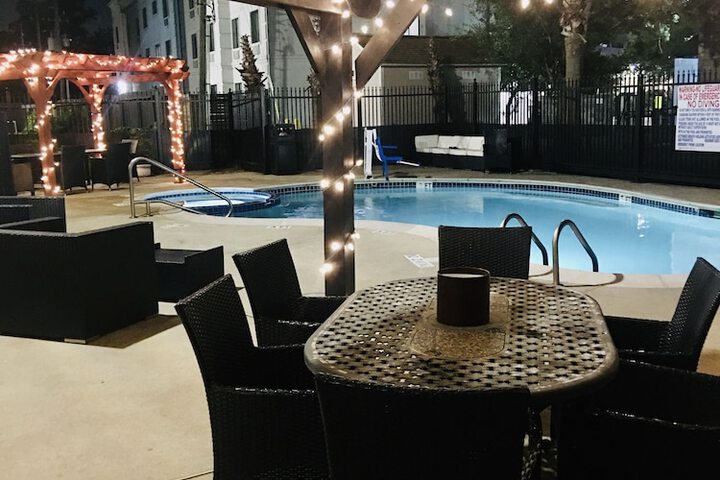 Pool 8 of 59