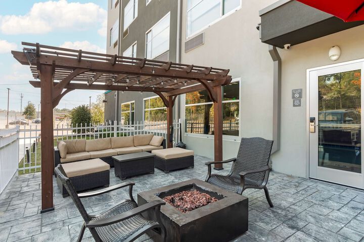 Terrace/Patio 39 of 41