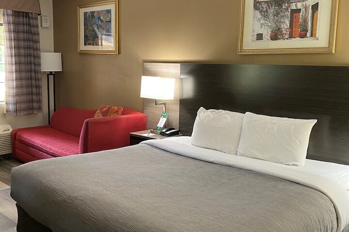Room 34 of 57