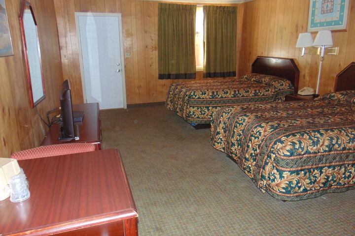 Room 20 of 40