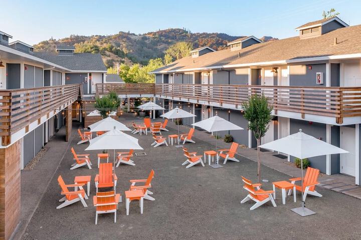 UpValley Inn & Hot Springs Napa Valley an Ascend Collection Hotel