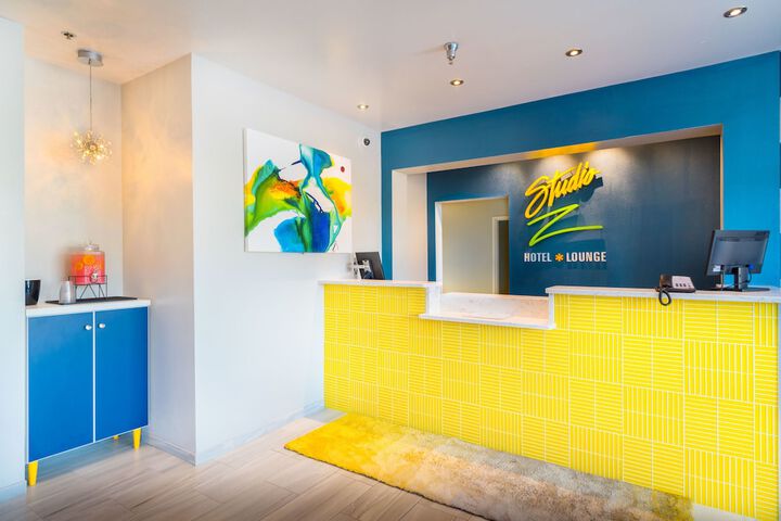 Studio Z an Ascend Collection Hotel