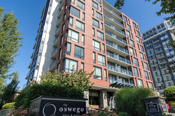 The Oswego Hotel