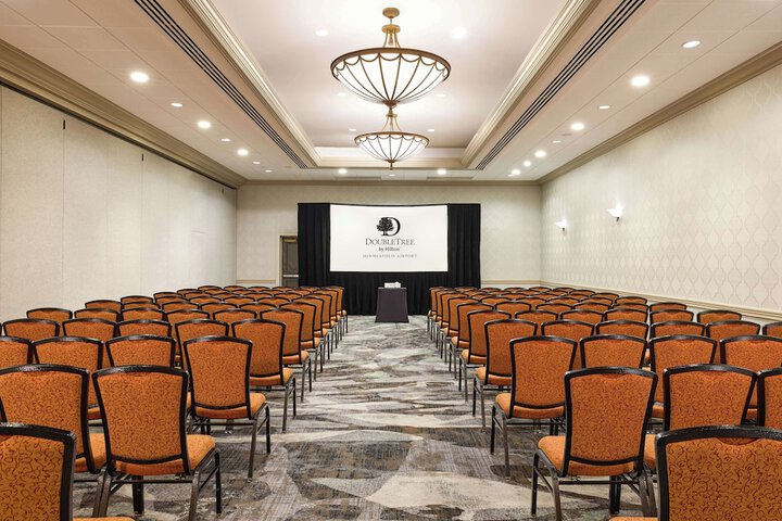 DoubleTree by Hilton Minneapolis Airport MN
