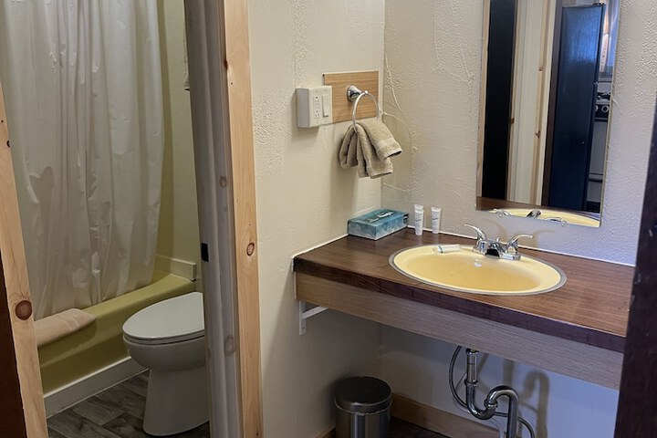 Room 26 of 29
