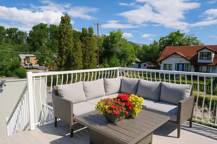 Okanagan Lakefront Resort