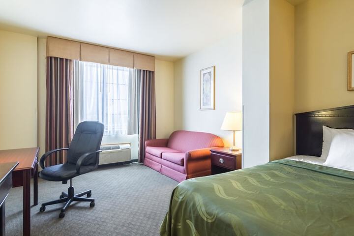 Quality Inn & Suites Alma I-40