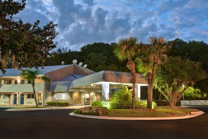 Hotel 5 of 28